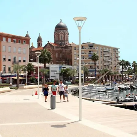 Saint-raphael, 1 Piece, 3 Personnes - Fr-1-466a-26 * Saint-Raphaël